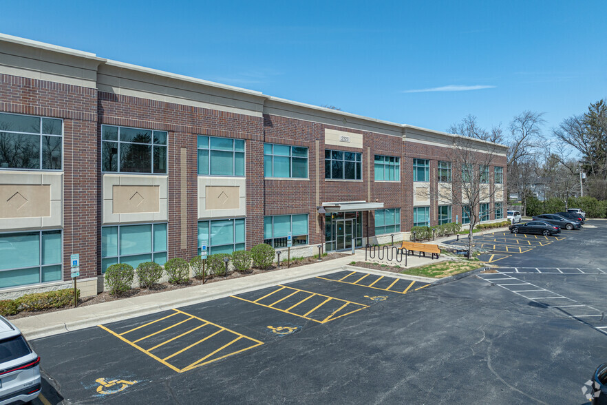 2323 Naperville Rd, Naperville, IL for sale - Primary Photo - Image 1 of 6