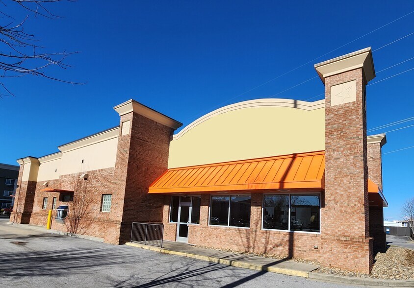 133 Three Springs Rd, Bowling Green, KY 42104