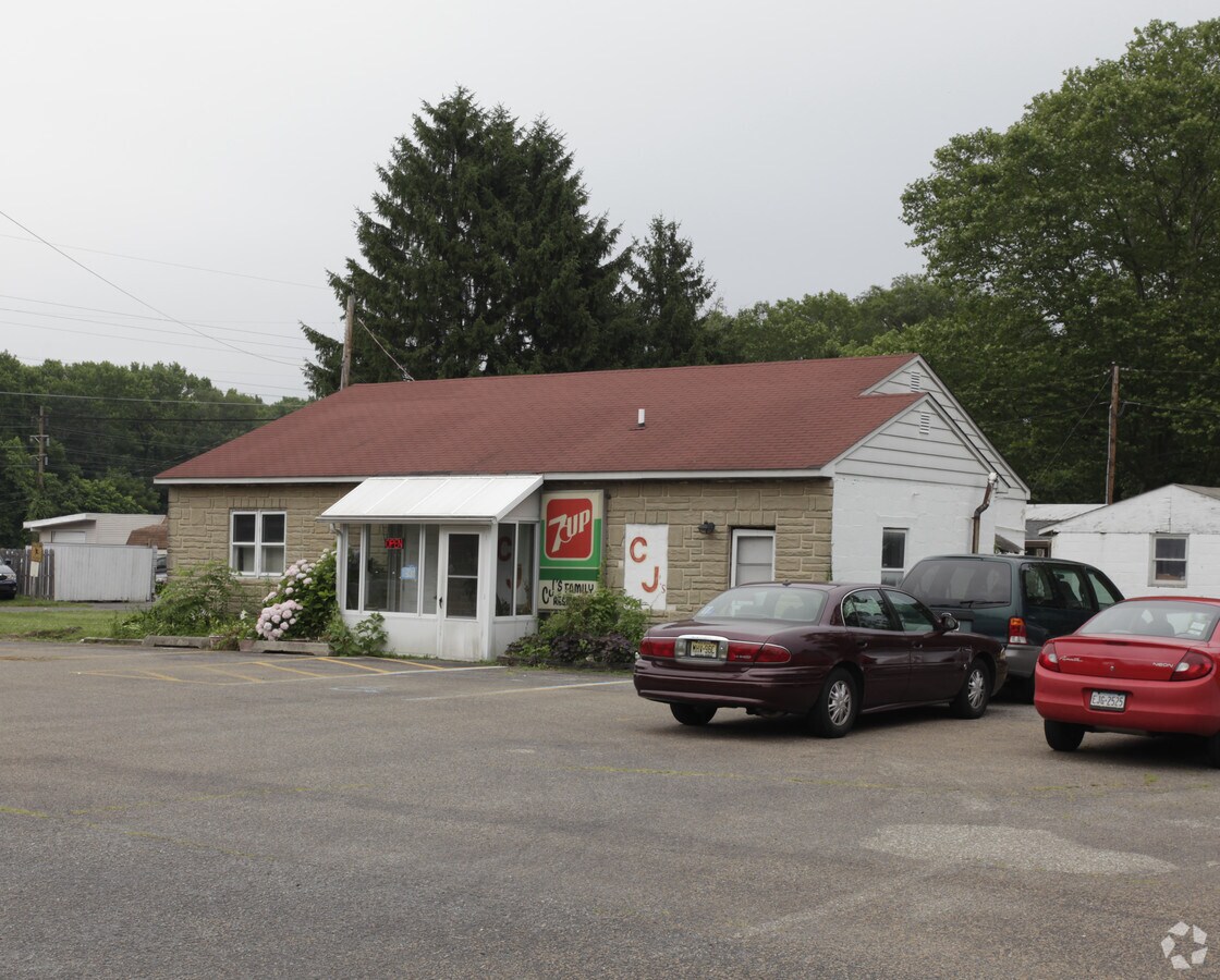 400 N Hook Rd, Pennsville, NJ 08070