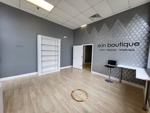 33202-33278 Woodward Ave, Birmingham, MI for lease Building Photo- Image 2 of 6