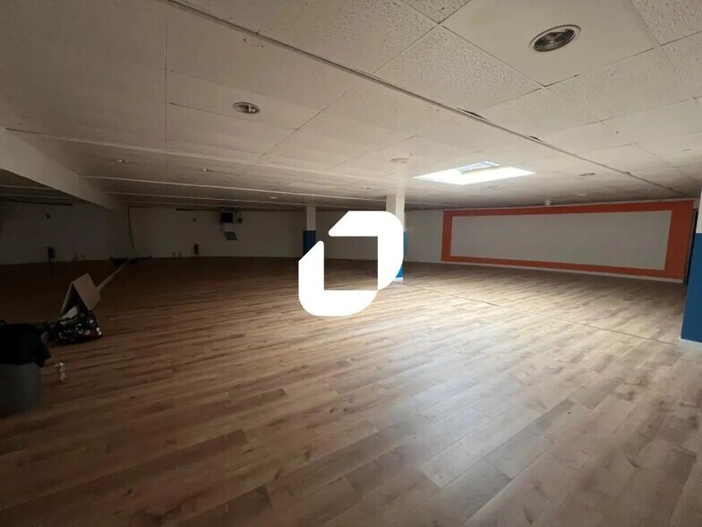 1 Boulevard Paul Phalempin, Douai for lease - Interior Photo - Image 3 of 8