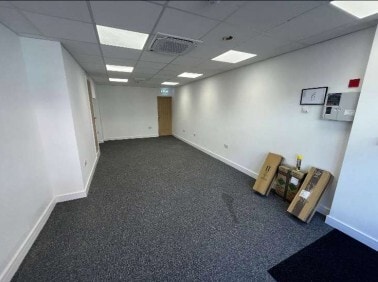 45 Oxford St, Ripley for lease - Interior Photo - Image 3 of 4