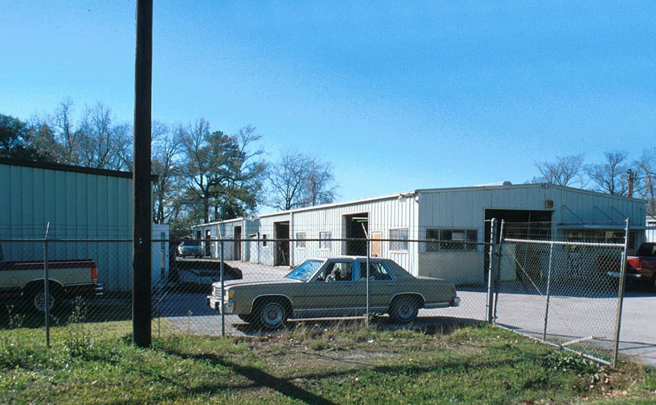 12 Farrell St, Houston, TX for sale - Building Photo - Image 2 of 3