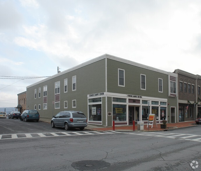 205 Remsen St, Cohoes, NY for sale - Primary Photo - Image 1 of 1