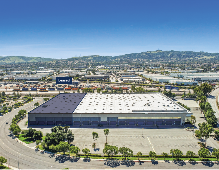 17411 Valley Blvd, City Of Industry, CA for lease - Building Photo - Image 1 of 7