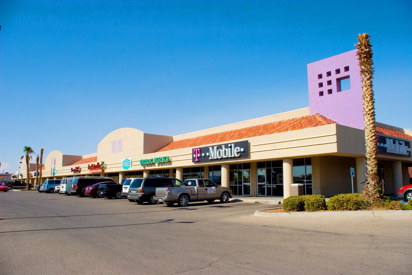 1810 Dieter Dr, El Paso, TX 79936