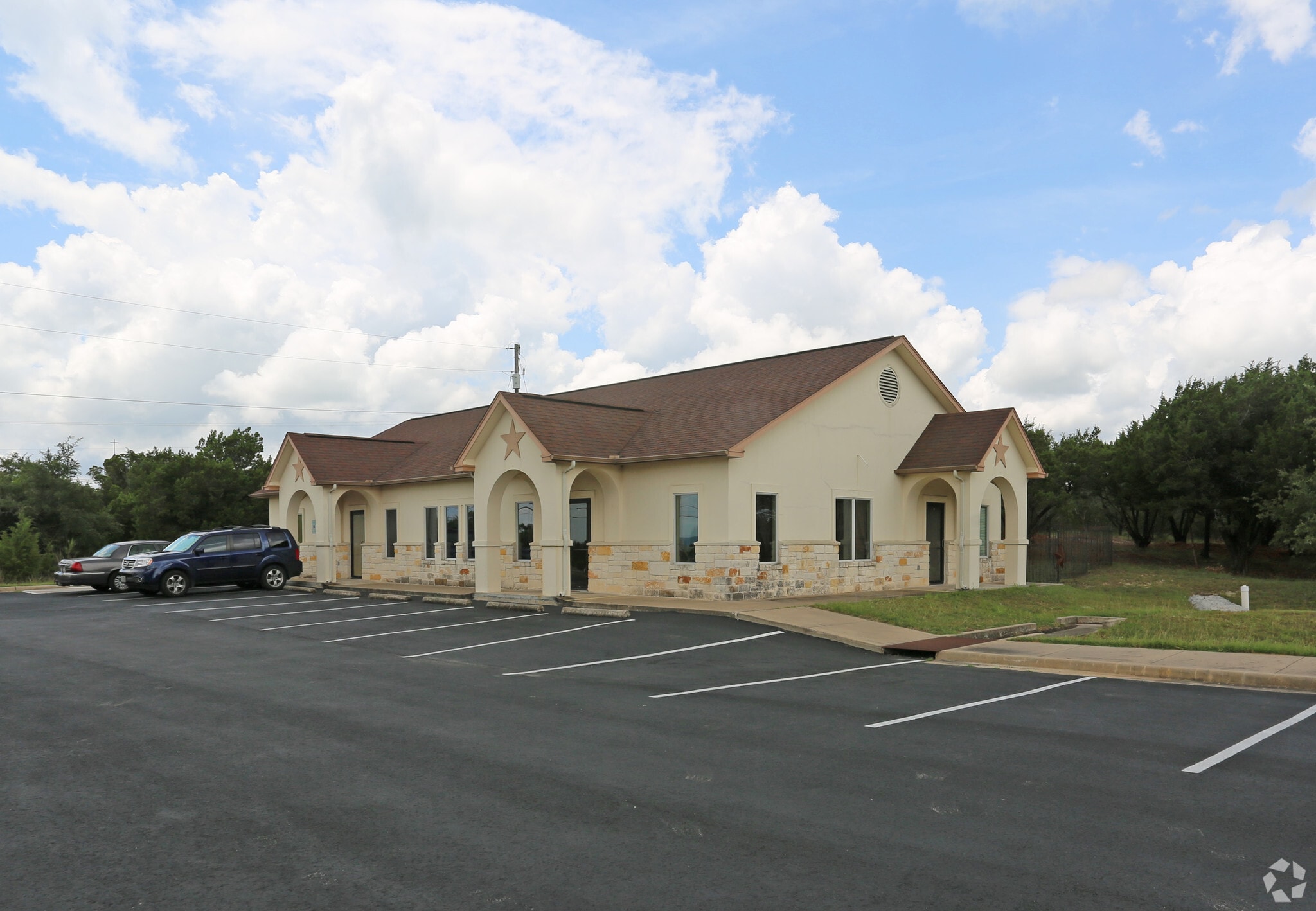 6300 Lohmans Ford Rd, Lago Vista, TX for lease Primary Photo- Image 1 of 4