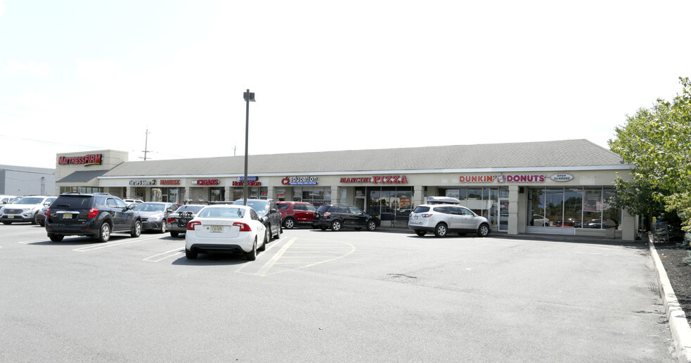 295 Route 18, East Brunswick, NJ for sale - Primary Photo - Image 1 of 1