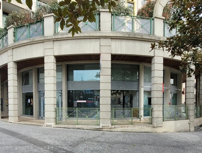 Location Commerce 400 m²