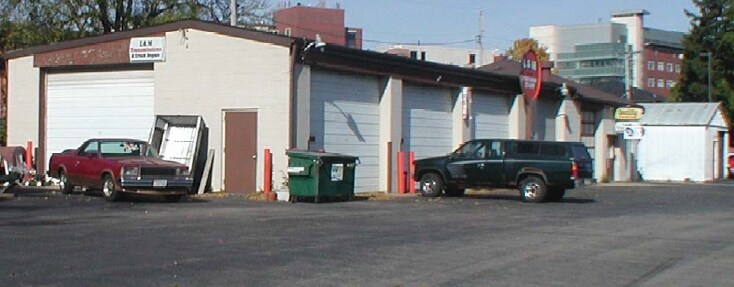 915 Haywood Dr, Madison, WI for sale - Primary Photo - Image 1 of 3