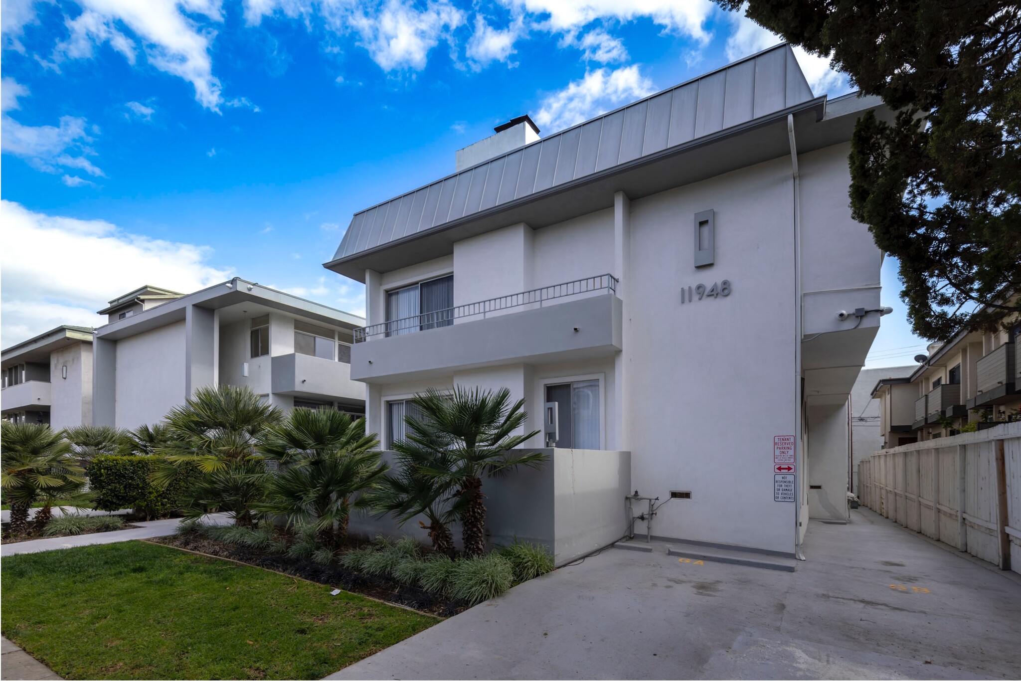 11948 Darlington Ave, Los Angeles, CA for sale Building Photo- Image 1 of 10