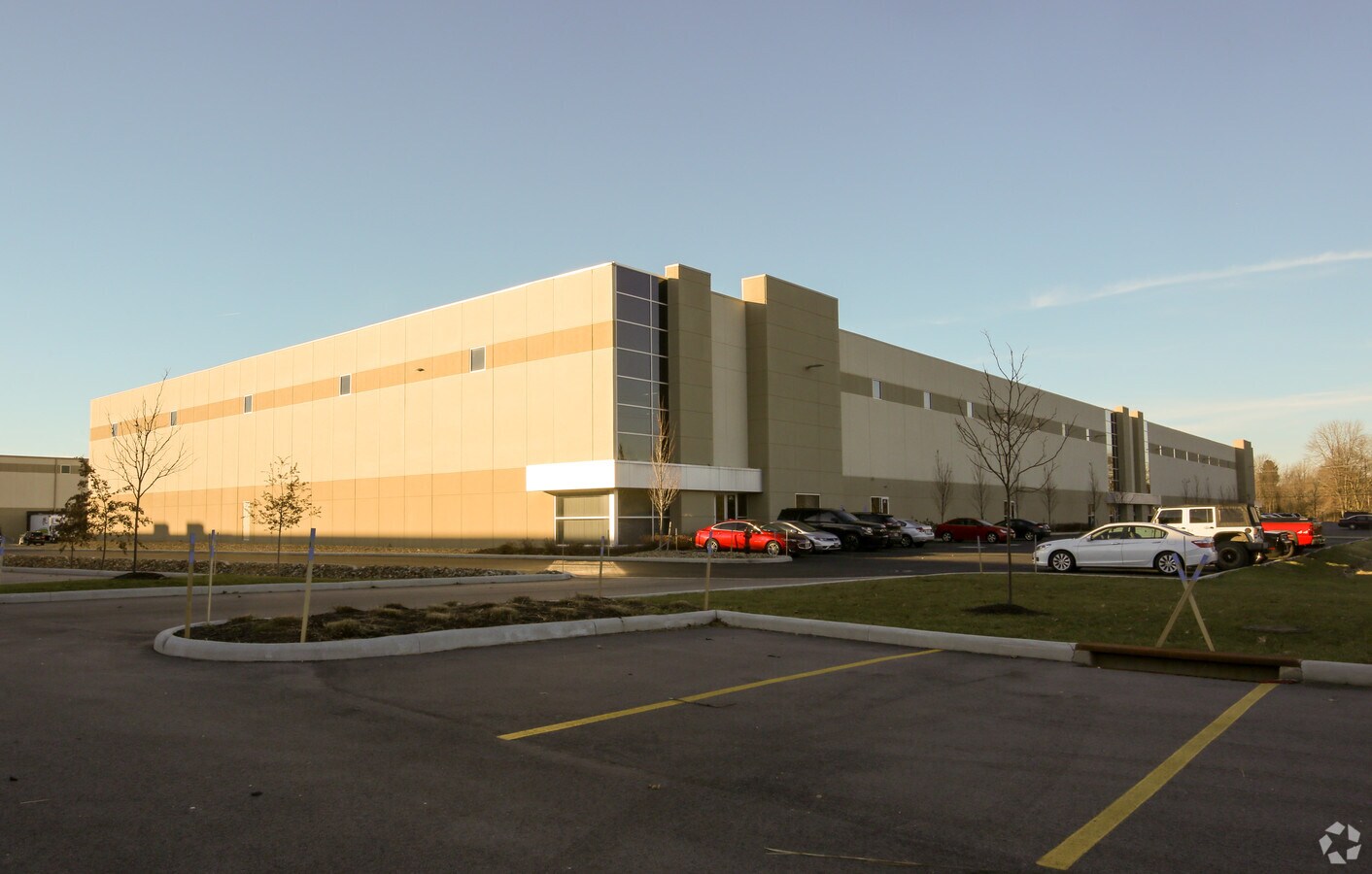 542 Seasons Rd, Stow, OH 44224