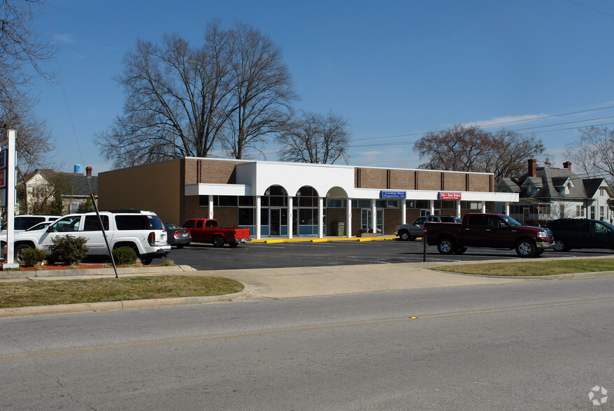 200 W Harrison St, Dillon, SC for lease - Building Photo - Image 2 of 14