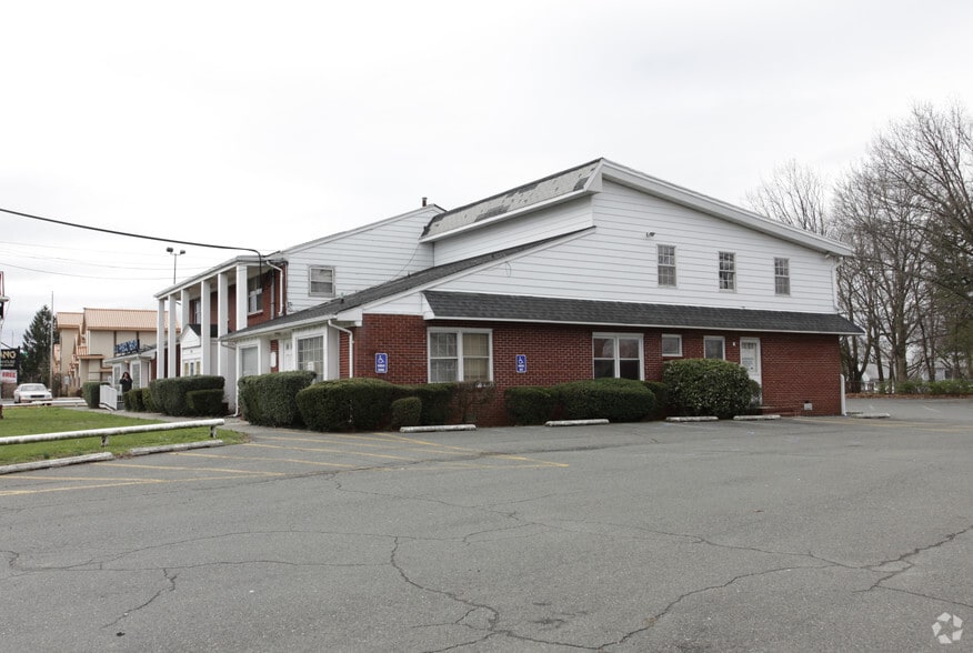 984 US Highway 9, Parlin, NJ for sale - Building Photo - Image 3 of 4