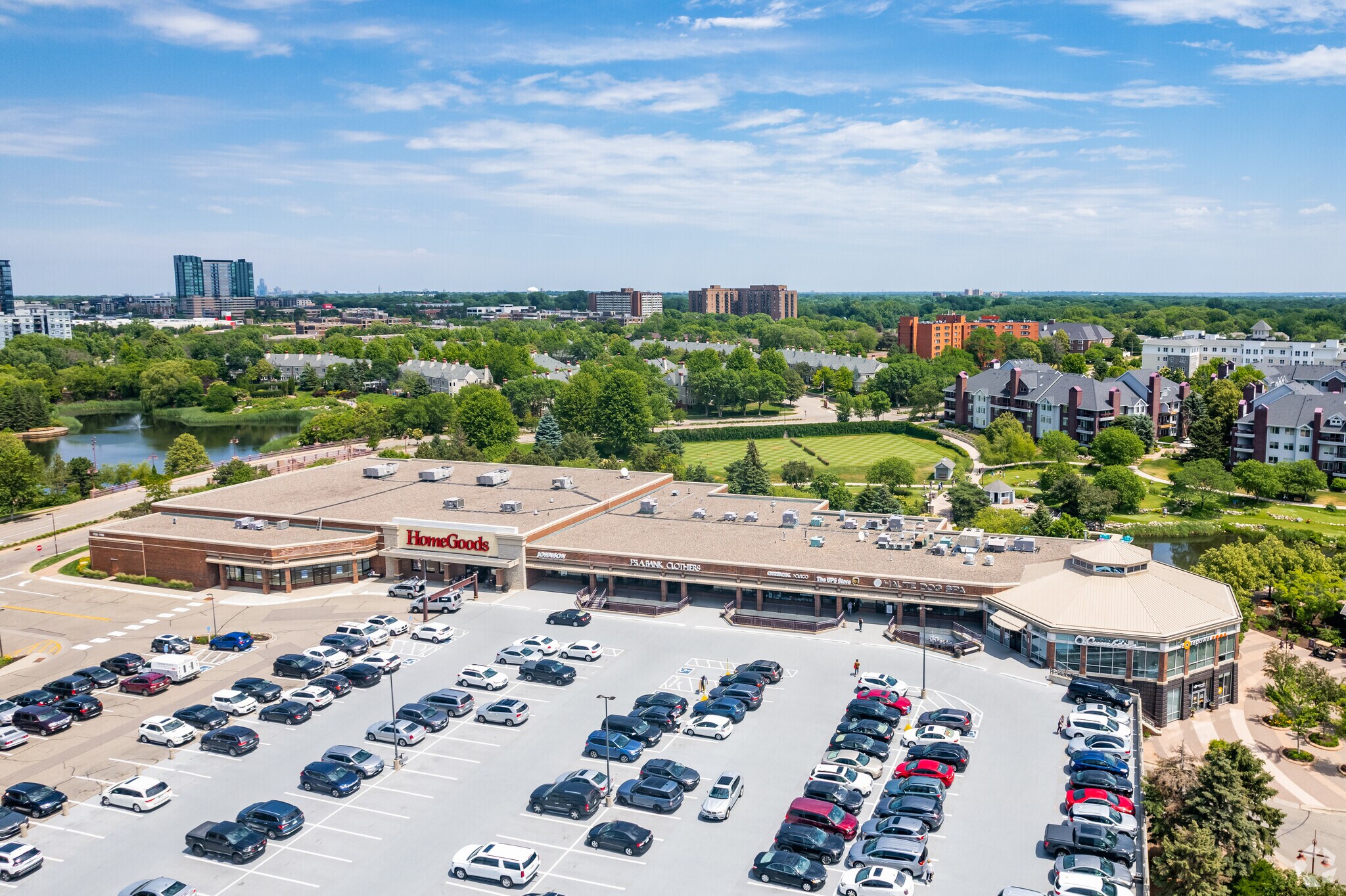 75017555 S France Ave, Edina, MN 55435 Centennial Lakes Plaza