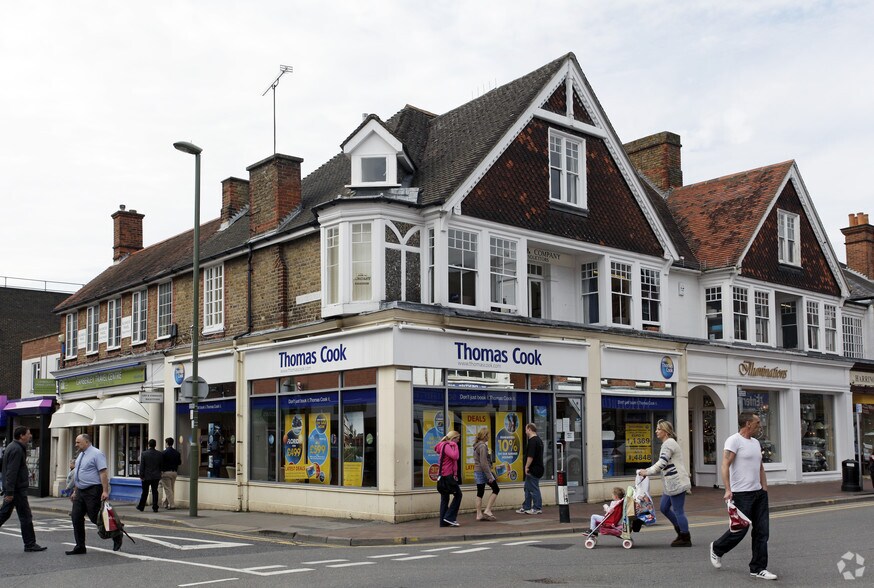 2-2A Princess Way, Camberley for sale - Primary Photo - Image 1 of 1