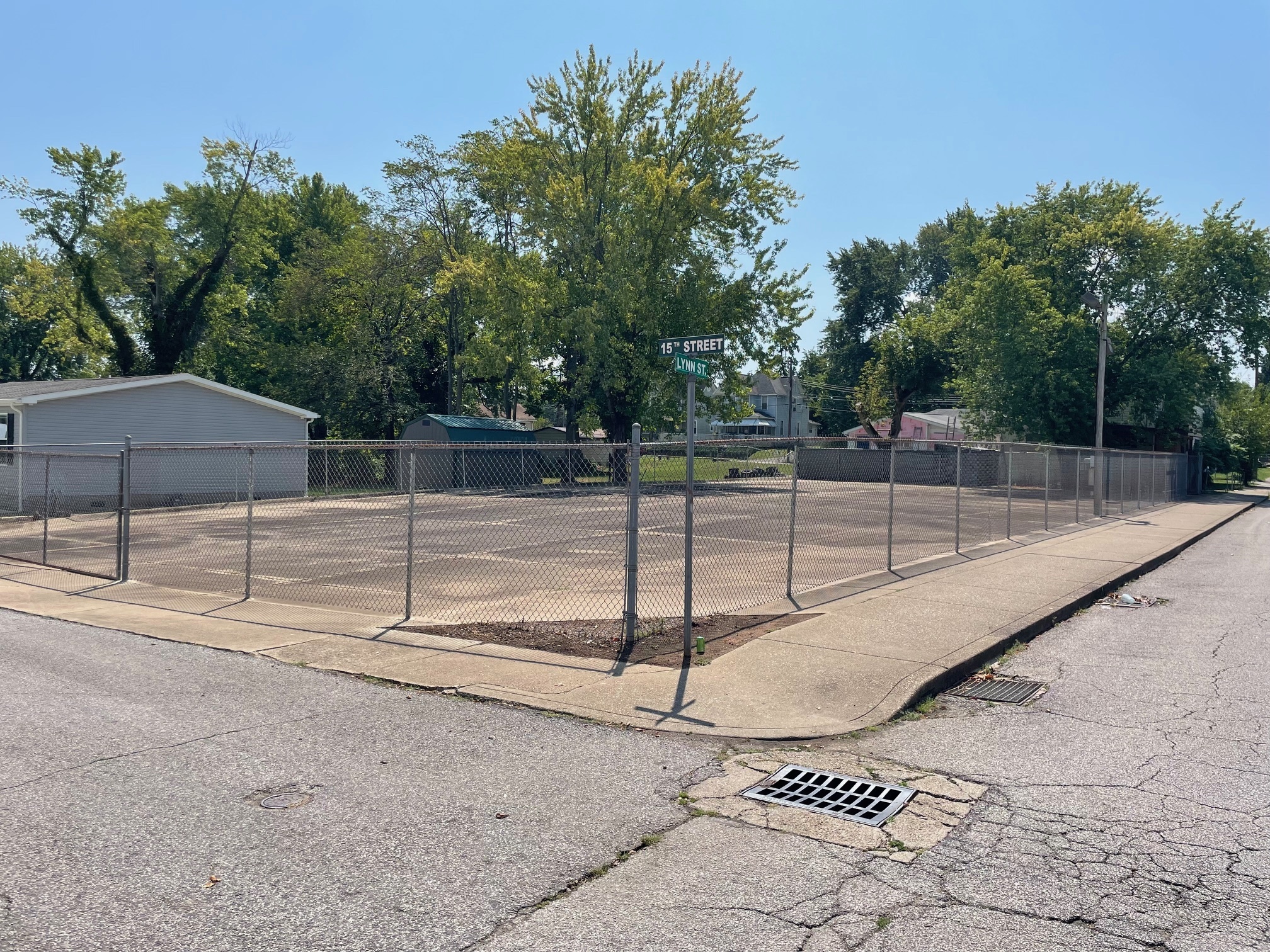 1412 Lynn St, Parkersburg, WV for sale Primary Photo- Image 1 of 6