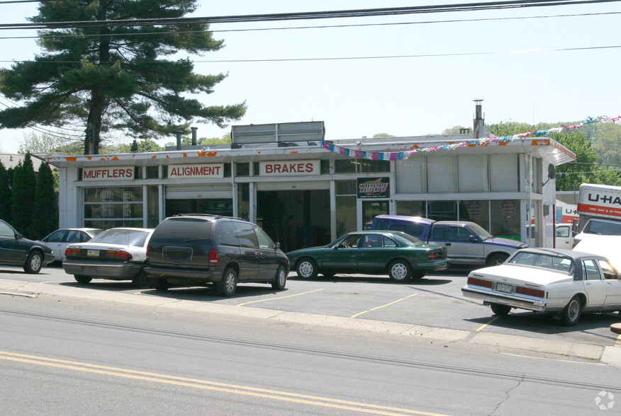 2027 Herr St, Harrisburg, PA for sale - Primary Photo - Image 1 of 1