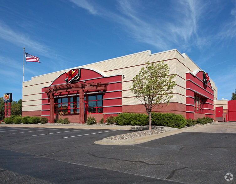 15560 Cedar Ave, Apple Valley, MN for sale - Primary Photo - Image 1 of 1