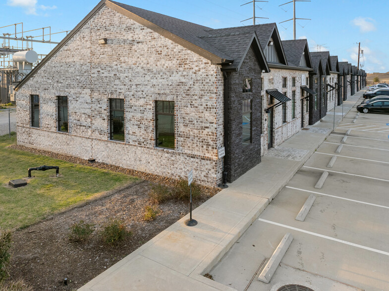 2035 N Mason Rd, Katy, TX for sale - Building Photo - Image 3 of 14