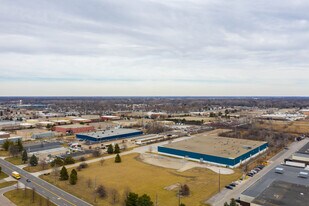 42600 Merrill Rd, Sterling Heights MI - Warehouse