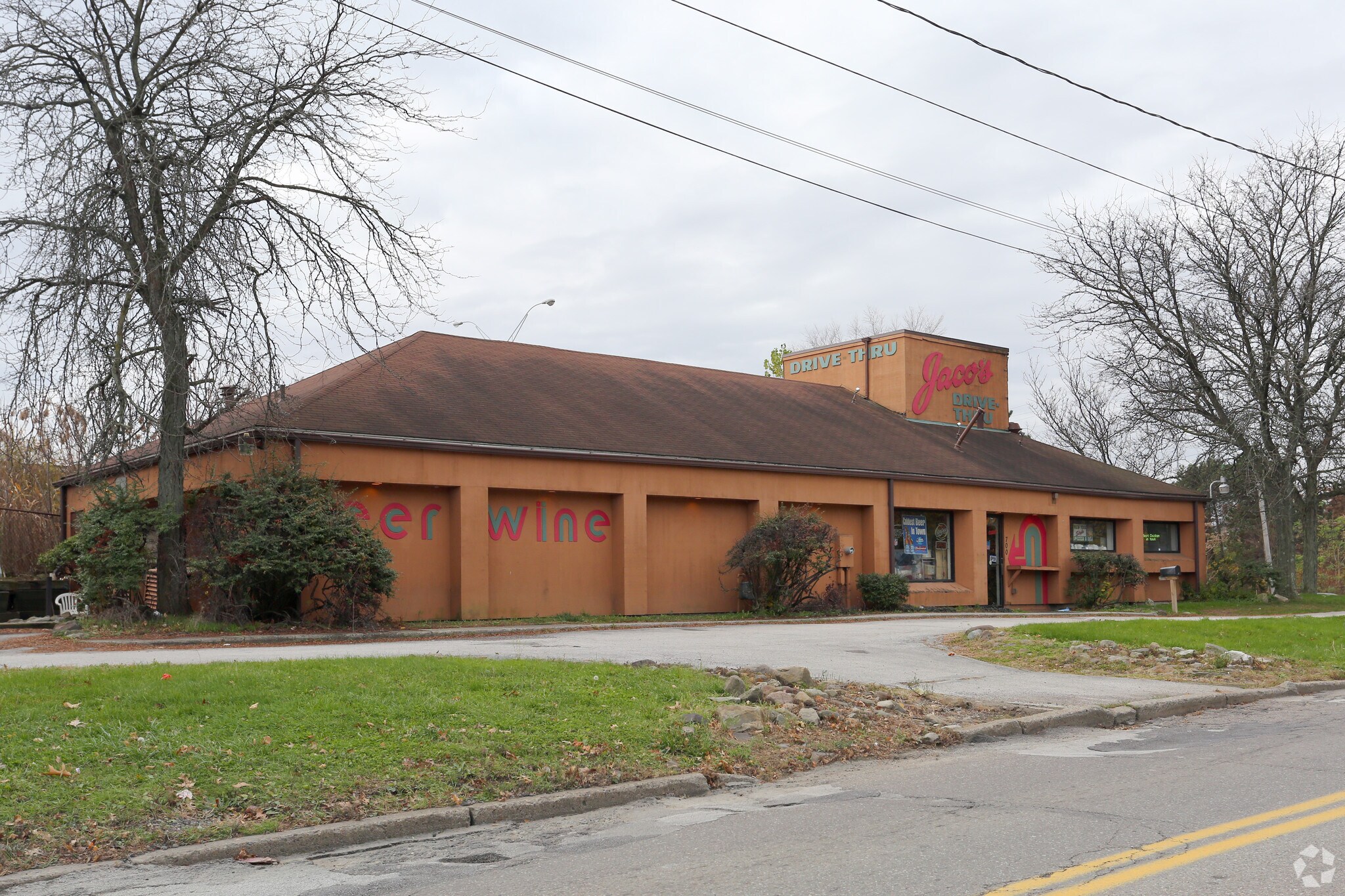 700 E Cuyahoga Falls Ave, Akron, OH for sale Primary Photo- Image 1 of 1