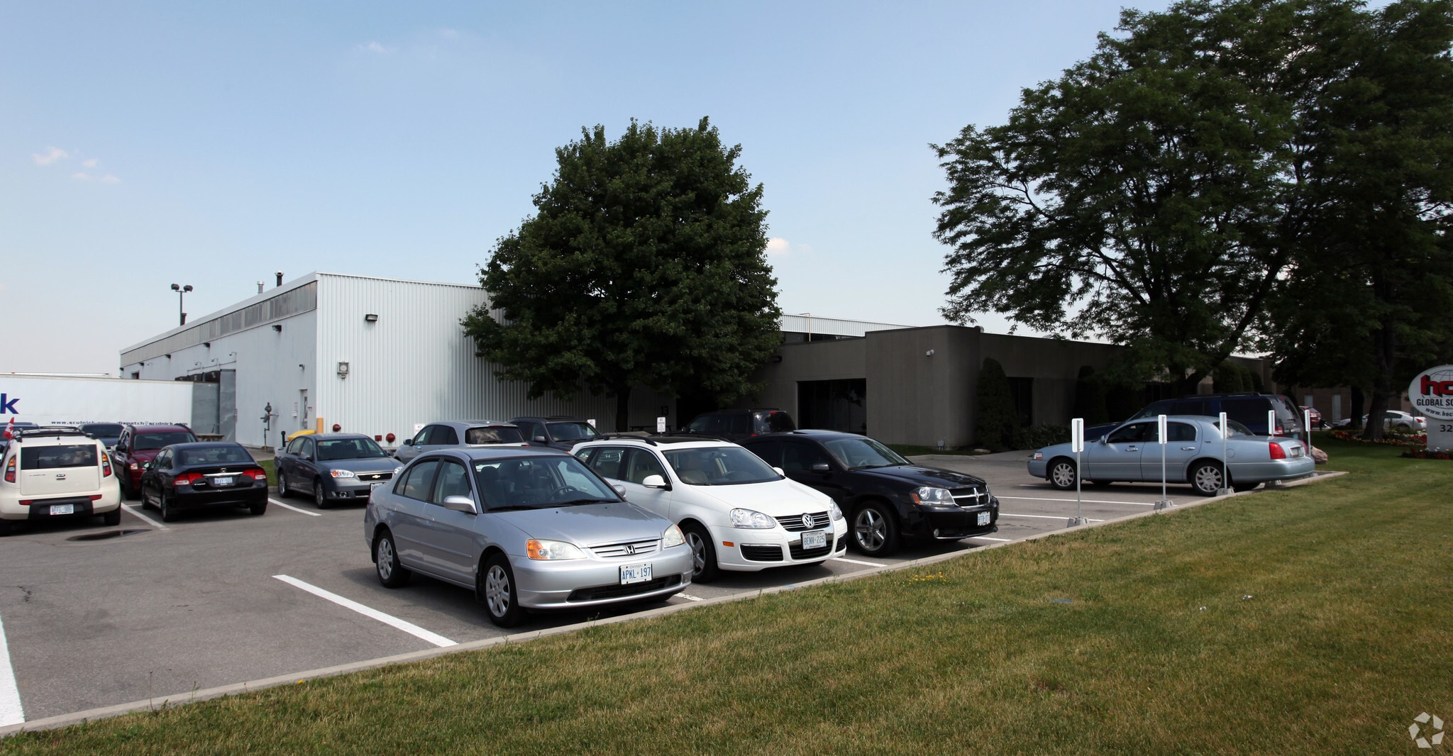 3245 American Dr, Mississauga, ON for lease Building Photo- Image 1 of 5