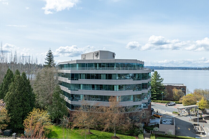 3000 Carillon Pt, Kirkland, WA for sale - Primary Photo - Image 1 of 1