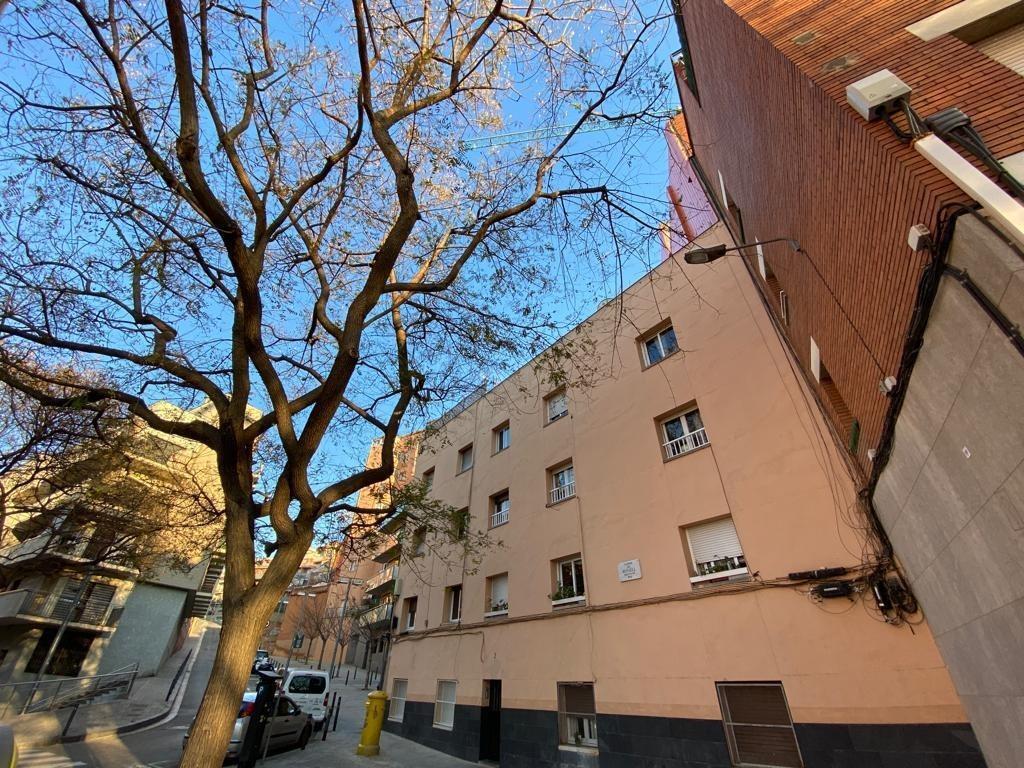 Carrer Rossell, Barcelona, Barcelona for sale Primary Photo- Image 1 of 32