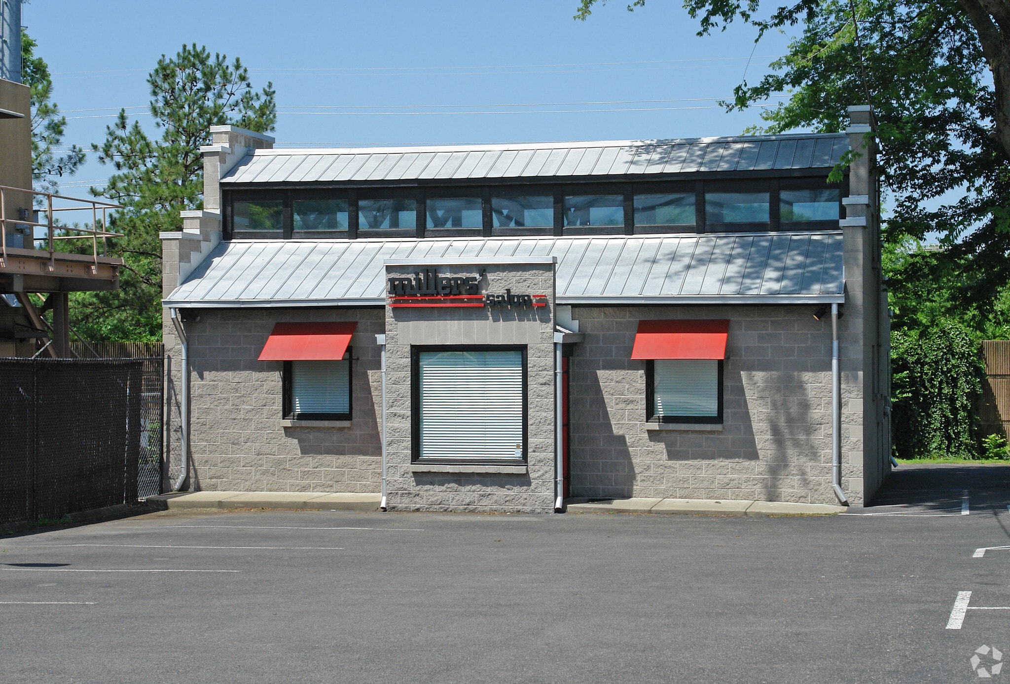 105 Murphy Ct, Nashville, TN for lease Primary Photo- Image 1 of 7