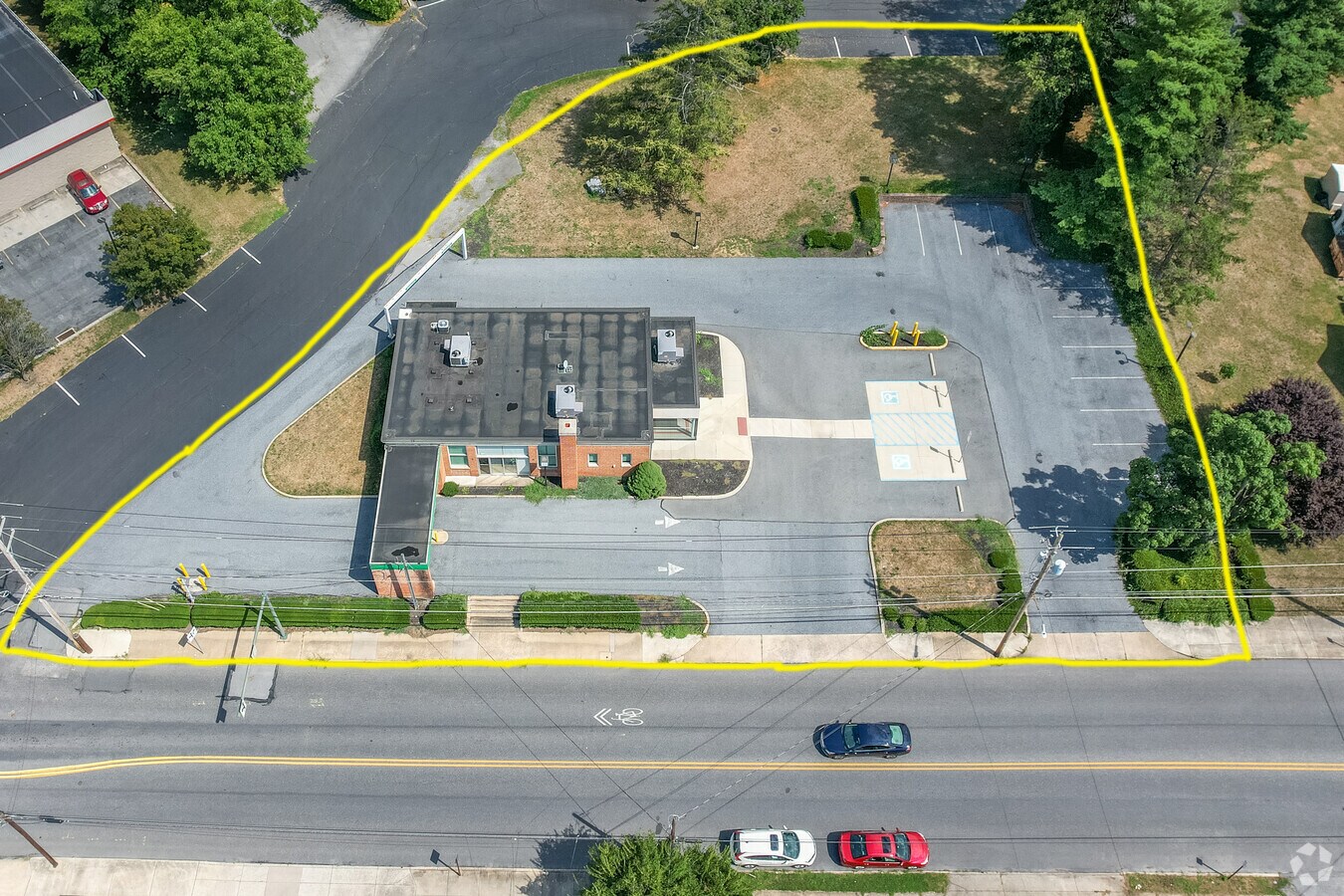 665 N East St, Carlisle, PA 17013