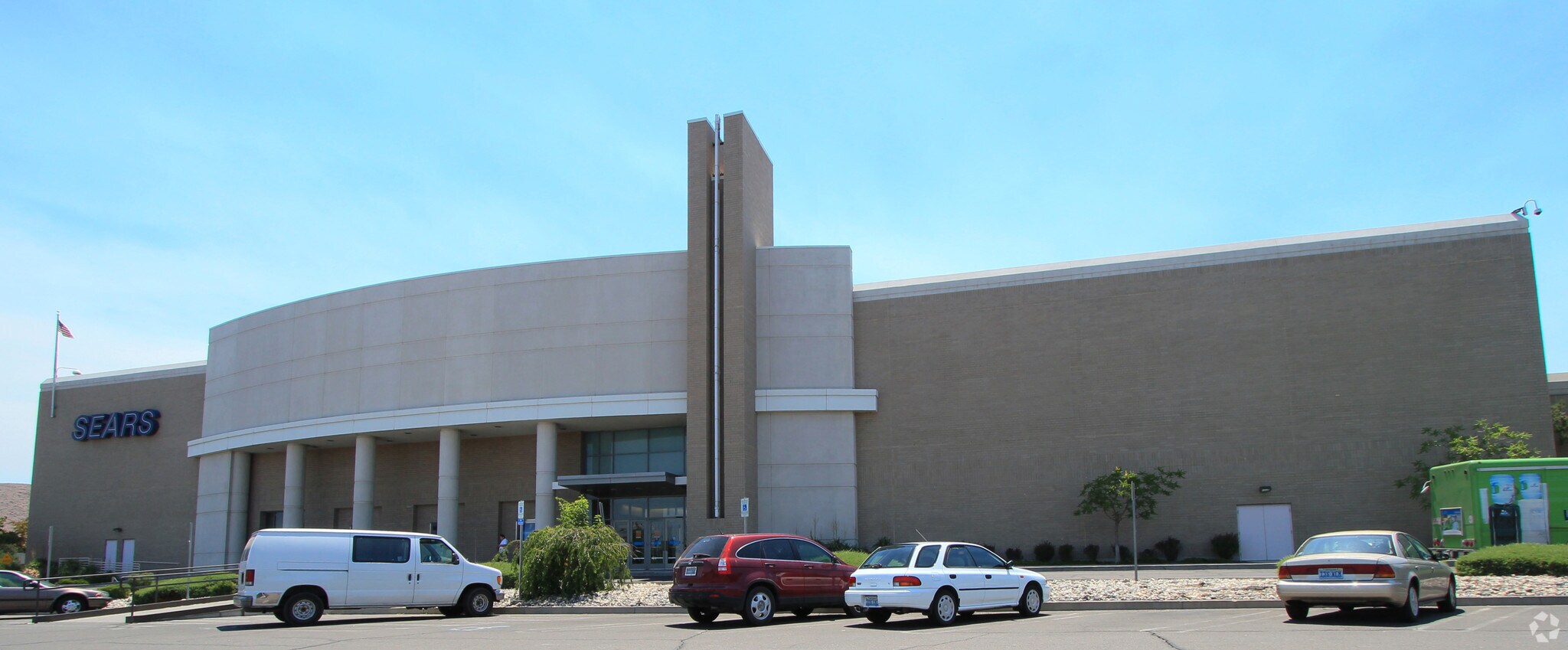 5000 Meadowood Mall Cir, Reno, NV 89502 Meadowood Mall