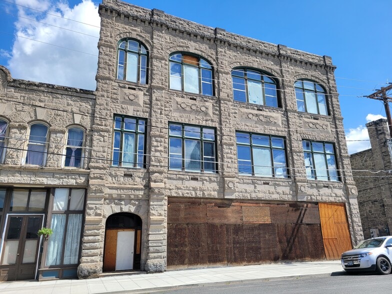 1976 Valley St, Baker City, OR for sale - Building Photo - Image 1 of 19