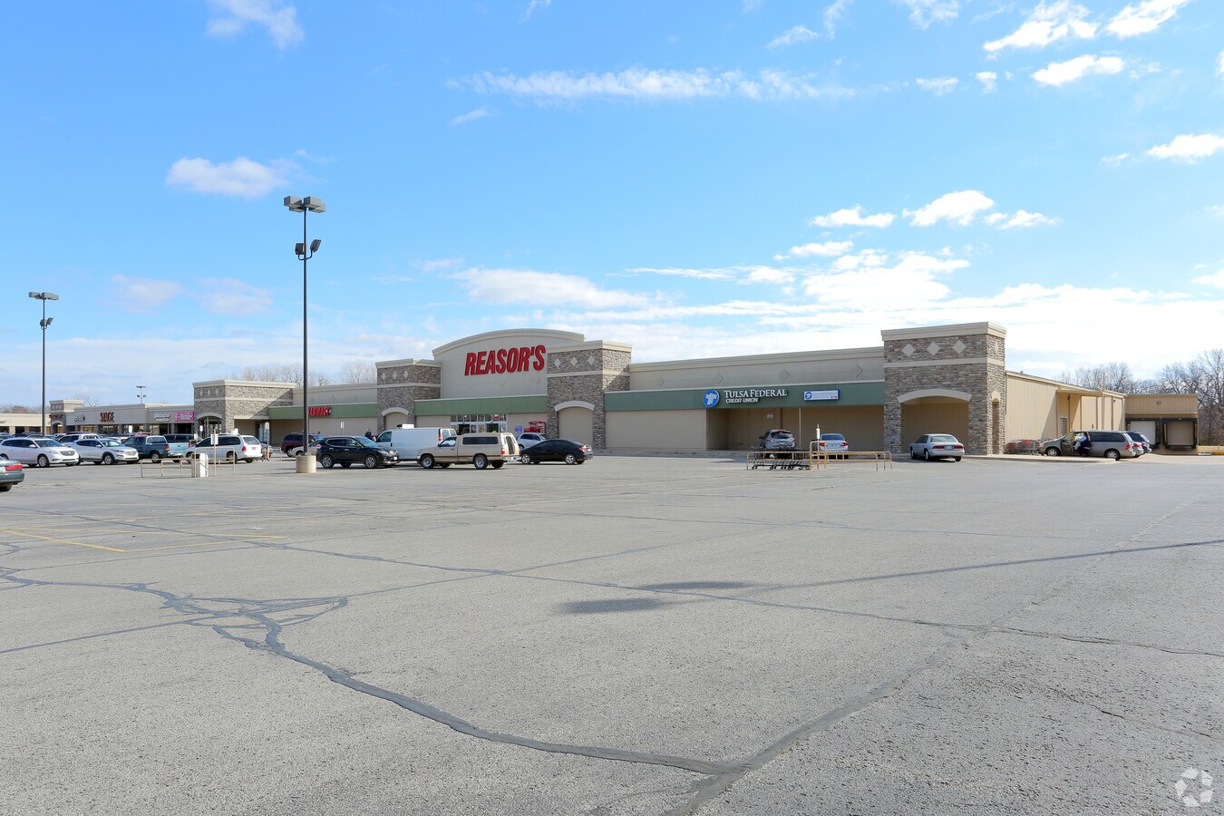 120 W Taft St, Sapulpa, OK 74066 Rock Creek Center