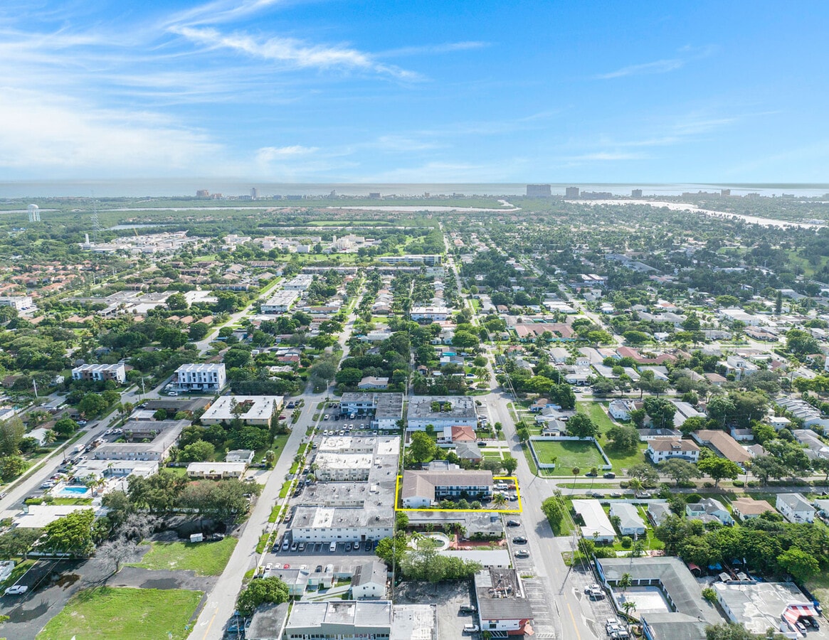 1729 Arthur St, Hollywood, FL 33020