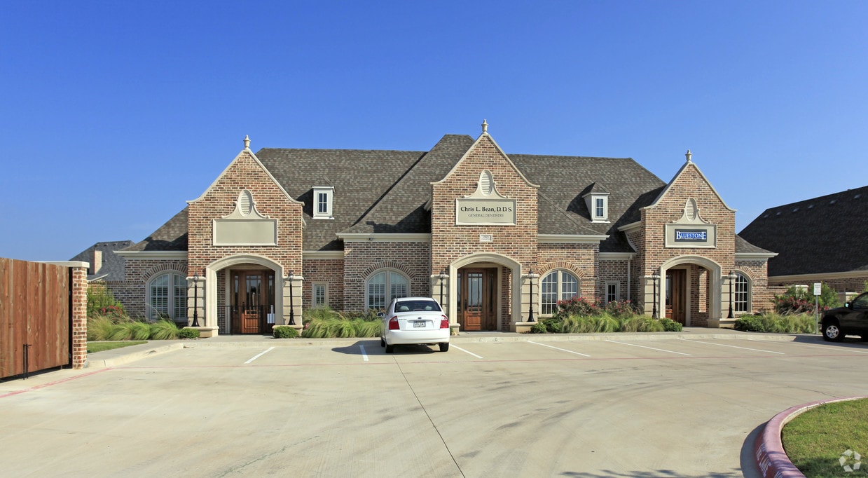 2913 Overland Trl, Sherman, TX for lease Primary Photo- Image 1 of 21