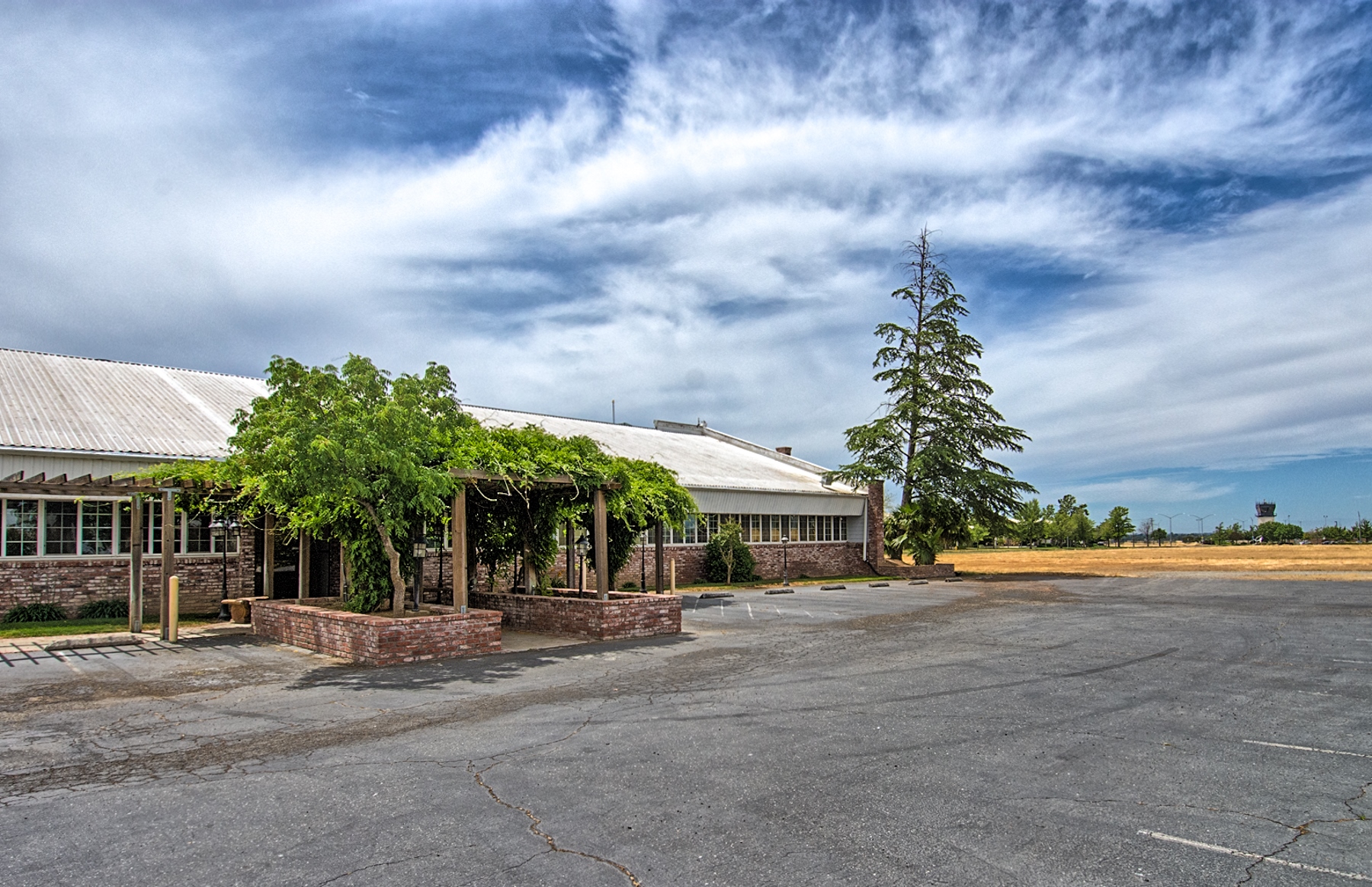 290 Airpark Blvd, Chico, CA for sale Primary Photo- Image 1 of 1