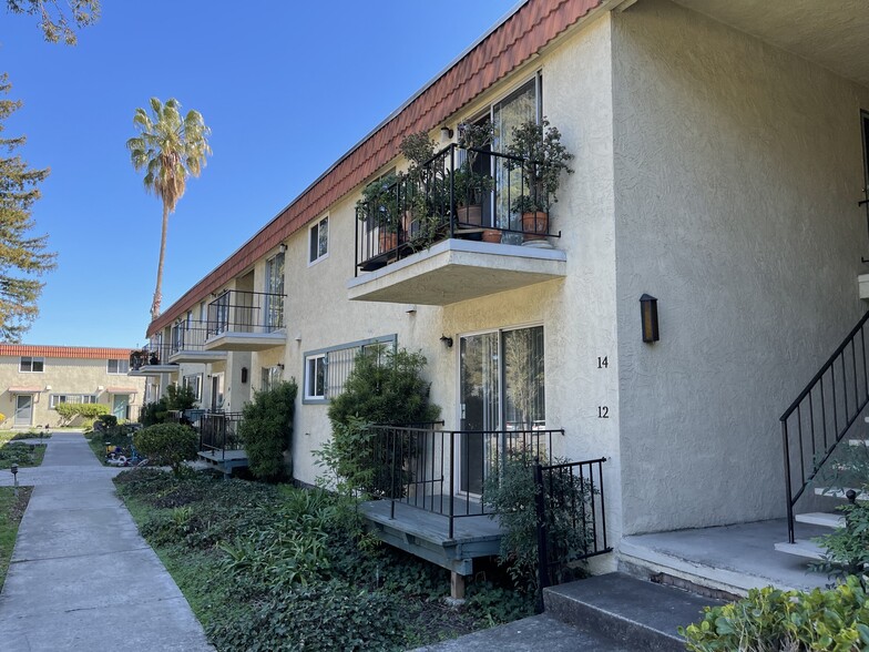 825 Kiely Blvd, Santa Clara, CA for sale - Building Photo - Image 1 of 1