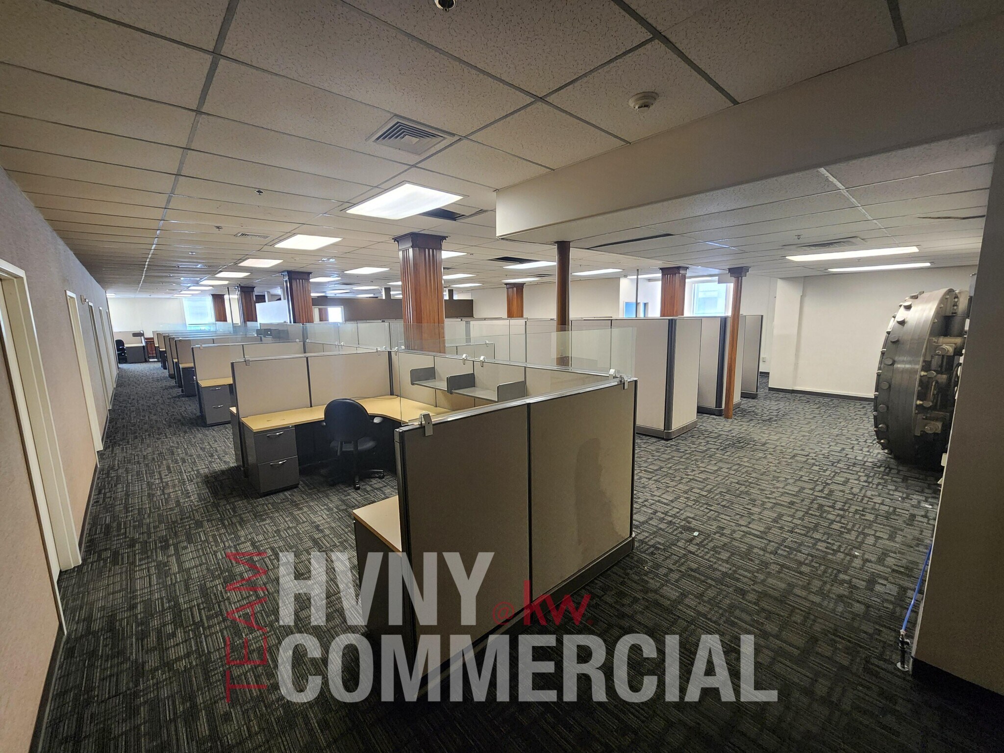 347 Main St, Poughkeepsie, NY for lease Interior Photo- Image 1 of 9