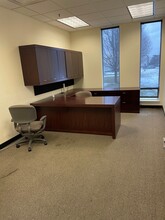 7700 W 79th St, Bridgeview, IL for lease Interior Photo- Image 2 of 4