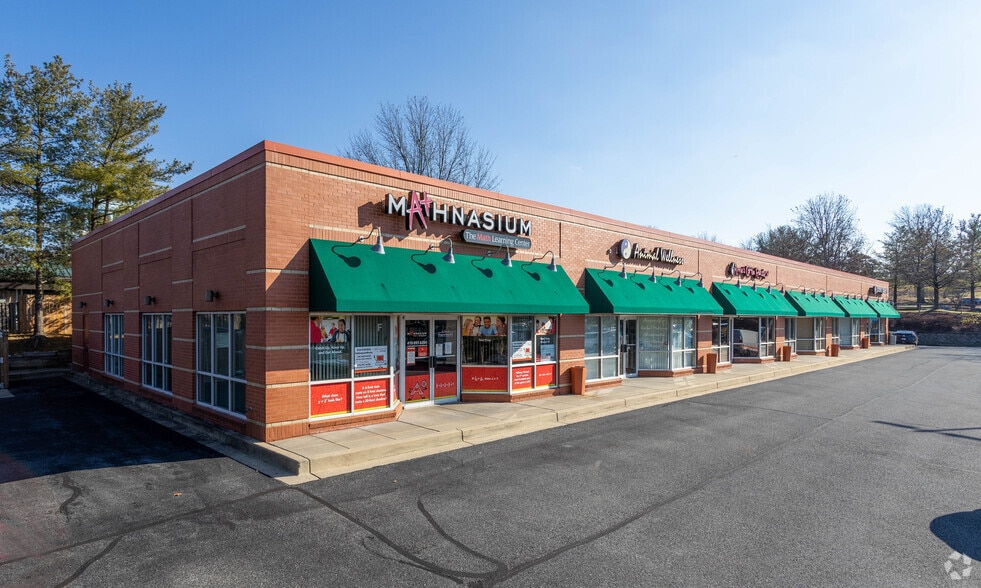 8827 Centre Park Dr, Columbia, MD for lease - Building Photo - Image 2 of 8