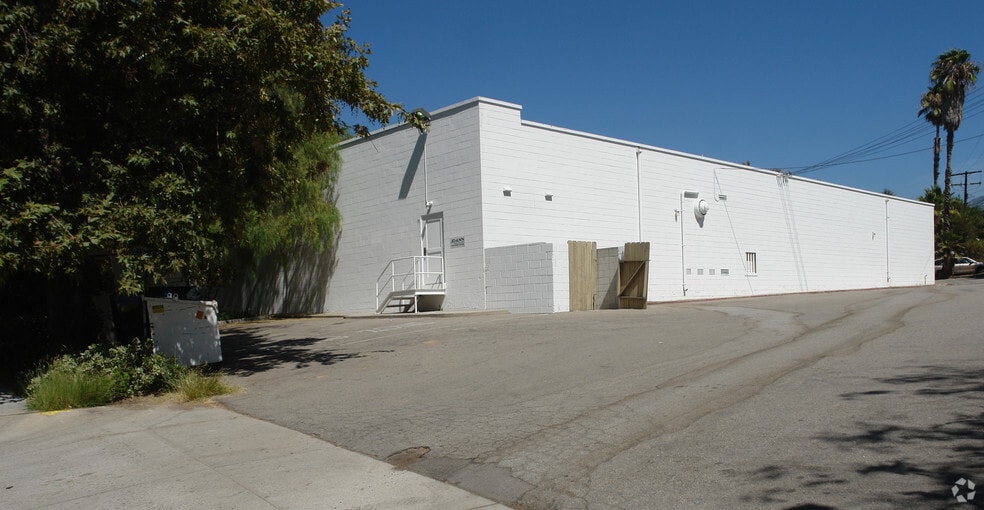 2160 Foothill Blvd, La Cañada Flintridge, CA for lease - Building Photo - Image 3 of 3