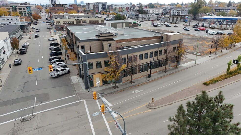 1659 Water St, Kelowna, BC for lease - Building Photo - Image 2 of 27