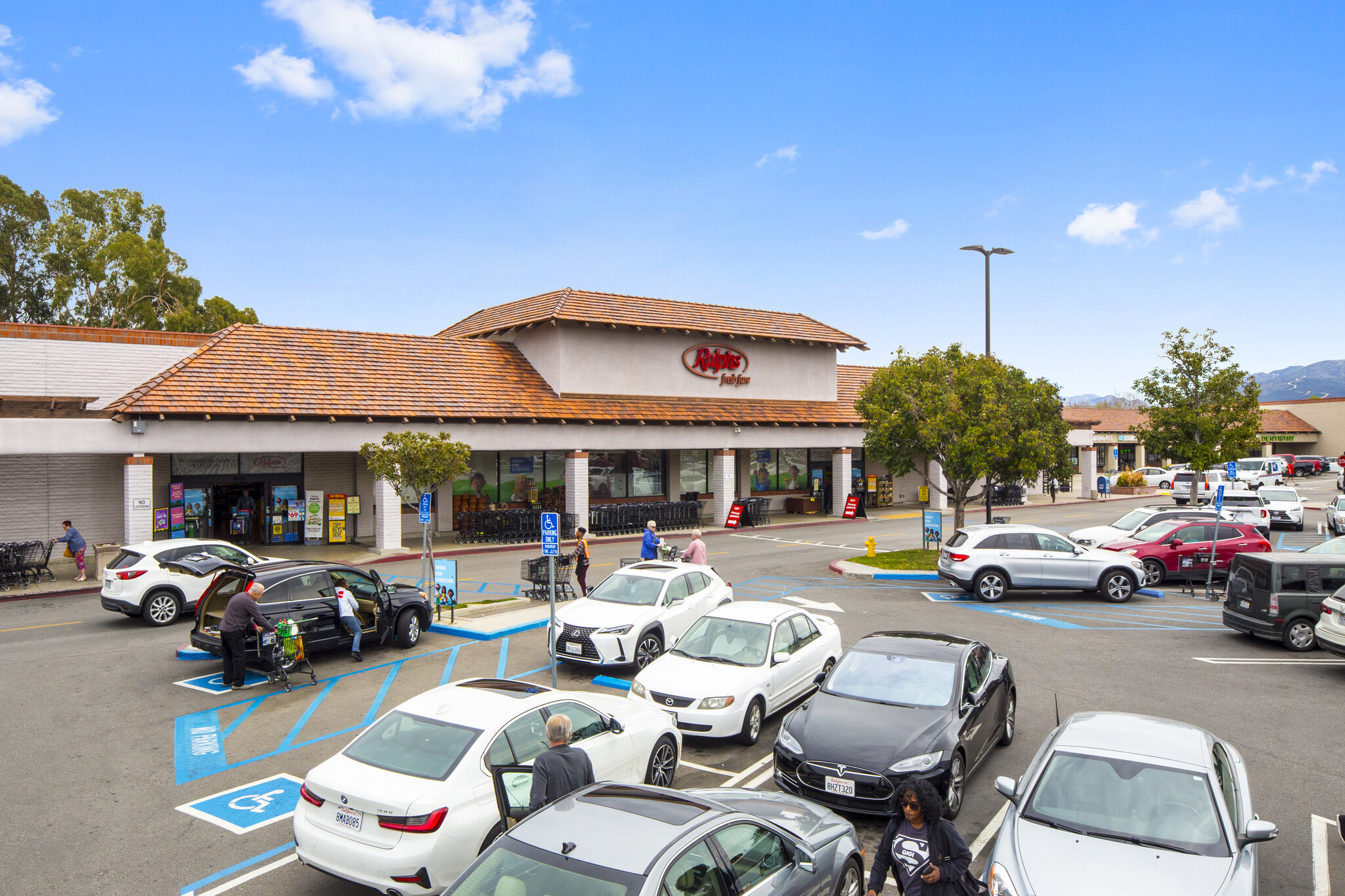 25830-25960 McBean Pky, Valencia, CA for lease Building Photo- Image 1 of 18