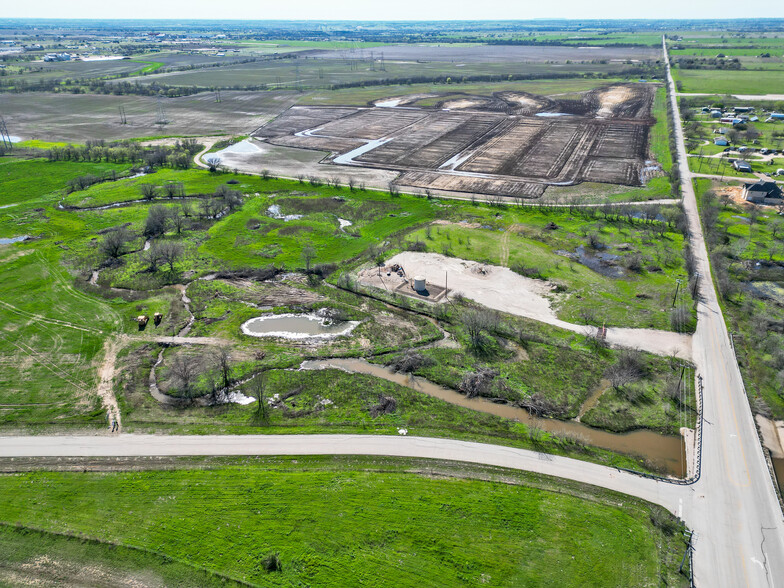 1929 County Road 904, Joshua, TX for sale - Building Photo - Image 3 of 6