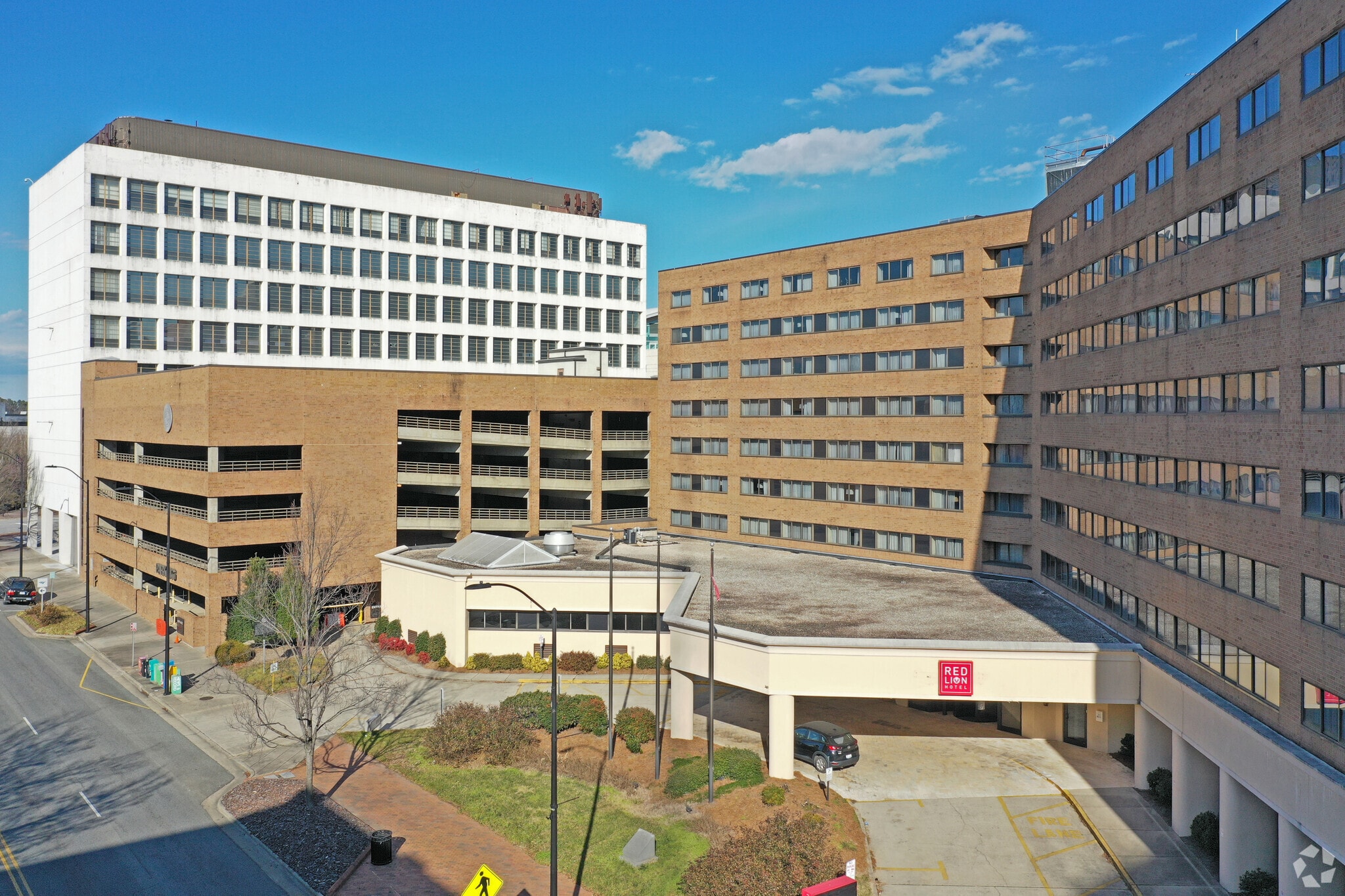 135 S Main St, High Point, NC for sale Primary Photo- Image 1 of 18