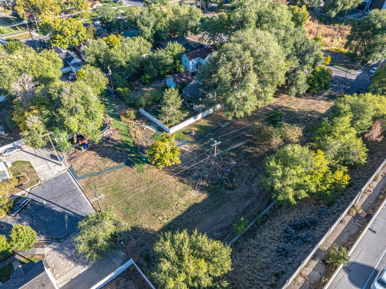 0.47 Acres, Townhome Land: Salt Lake portfolio of 2 properties for sale on LoopNet.com - Aerial - Image 2 of 5