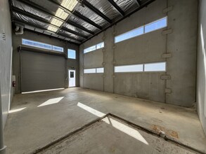 6-14 Wells Rd, Oakleigh for lease Interior Photo- Image 1 of 2
