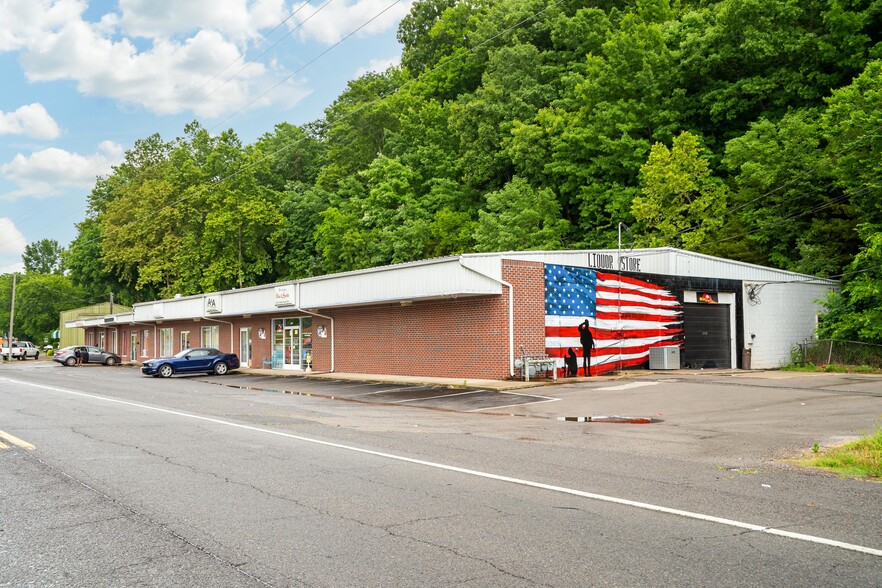 1205-1213 Louisville Hwy, Goodlettsville, TN for sale - Building Photo - Image 1 of 13