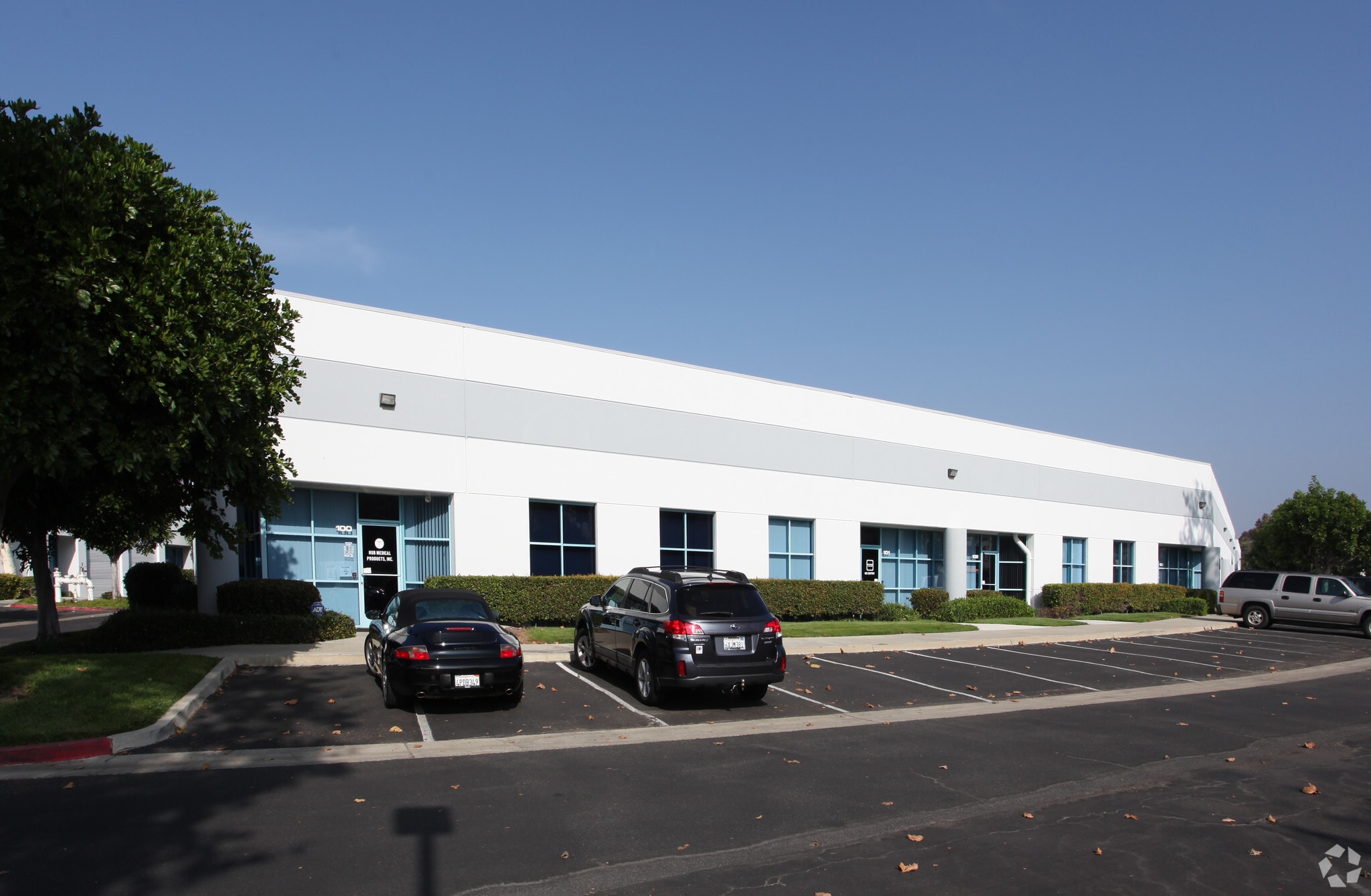 2790 Loker Ave W, Carlsbad, CA for lease Primary Photo- Image 1 of 2